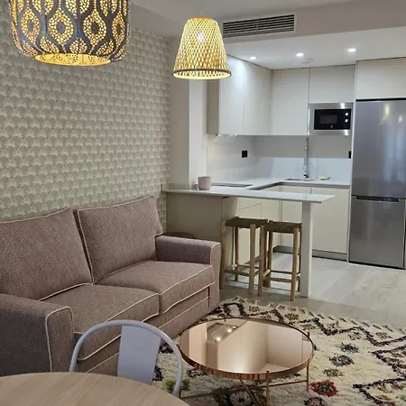 Zambra Arthouse By Del Parque Flats *